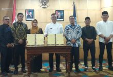 MoU Pengelolaan Sampah Tangsel bersama Pandeglang. Foto: Antara