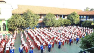 Calon murid SD dan SMP di Kota Tangerang. Foto: LKBN Antara