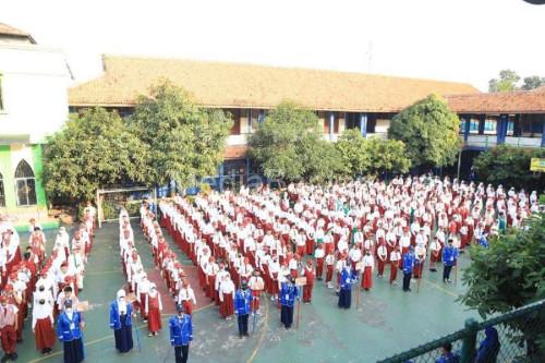 Calon murid SD dan SMP di Kota Tangerang. Foto: LKBN Antara