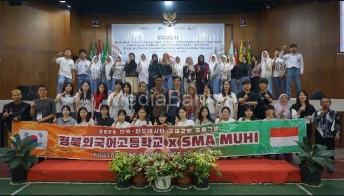 SMA Muhi Yogyakarta mendapat kunjungan delegasi Korea Selatan. Foto Yusron Ardi Darmawan