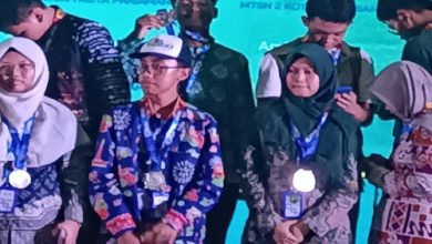 Raihan Ihsan Perdana, siswa Kelas XII SMA Muhi Yogya raih medali perak di Olimpiade Madrasah Indonesia. Foto Yusron Ardi Darmawan