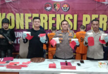 Jumpa pers pengungkapan paket sabu Afghanistan. Foto: Yono