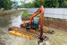 Normalisasi Kali Angke. Foto Antara