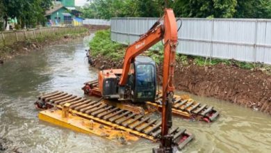Normalisasi Kali Angke. Foto Antara