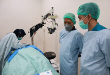 Operasi Katarak. Foto: M Fatzry - Dompet Dhuafa