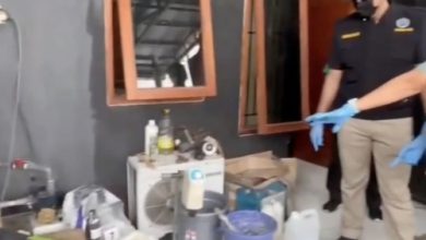 Penggerebekan pabrik narkotika di Tangerang. Foto Antara