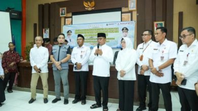 Pencanangan penebaran paket sembako. Foto ABM