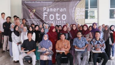 Pameran foto jurnalistik dari mahasiswa KPI UIN SMHB. Foto: Sutisna