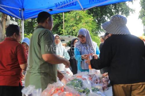 Pangan murah yang digelar Pemkot Tangerang. Foto Antara