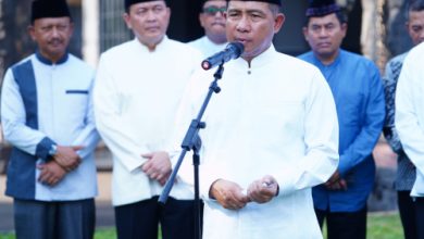 Panglima TNI, Jenderal Agus Sudibyo memberikan keterangan pers. Foto: Puspen TNI