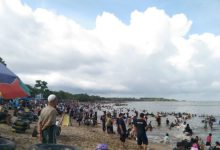 Salah satu obyek wisata di Pantai Anyer, Kabupaten Serang. Foto Antara