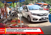 Bertahun-tahun, Pasar Kranggot semrawut dan macet. Foto: Erling Cristin