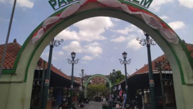 Pasar Ngasem, Yogyakarta. Foto: Yusron