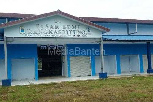 Pemkab Lebak merelokasi pedagang kaki lima ke Pasar Semi Rangkasbitung. Foto Antara
