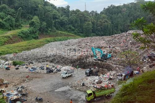 Pasokan sampah di Kota Serang. Foto: Antara
