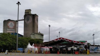 Akibat banjir, tak ada aktivitas pelayanan d Pelabuhan Ciwandan. Foto Daeng Yusvin