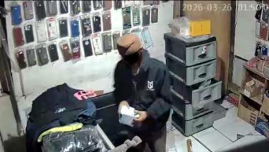 Pelaku kasus curat yang terekam CCTV. Foto Yono