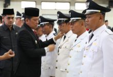 Pj Bupati Tangerang, Andy Oni P lantik 17 Kades. Foto: Bag Prokopim Pemkab Tangerang