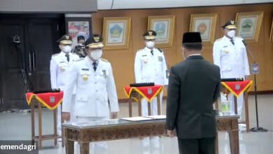 Pelantikan Al Muktabar jadi Pj Gubernur Banten. Foto: Chanel Kemendagri