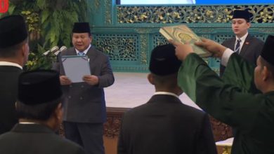 Presiden RI, Prabowo Subianto melantik sejumlah kepala badan dan duta besar. foto: Antara