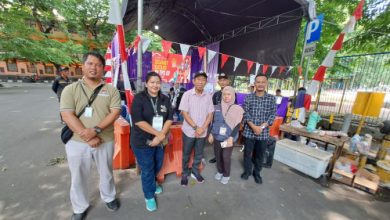 Tim KPU Banten tinjau salah satu lokasi TPS. Foto: Humas KPU Banten