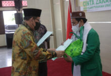 Baznas Pandeglang mulai mendistribusikan zakat fitrah.