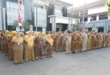 peserta apel awal bulan Agustus 20206 di Pemkot Cilegon. Foto Daeng Yusvin