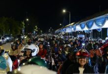 Pemudik motor di Pelabuhan Ciwandan. Foto: Antara