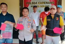 Polsek Carenang menangkap pembobol rumah tetangga. Foto: Yono
