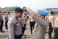 Operasi penegakan ketertiban dan disiplin Polres Serang. Foto: Yono