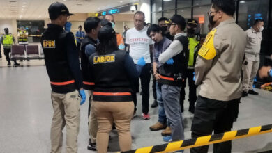 Pemeriksaan polisi di Bandara Kualanmu. Foto: Ditjen Hubud Kemenhub RI