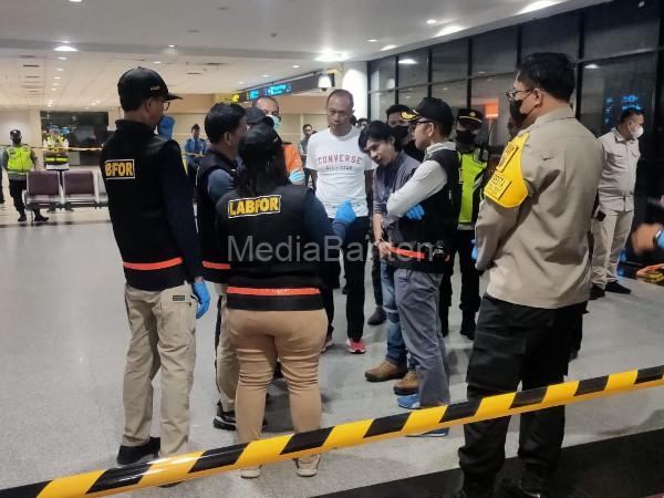 Pemeriksaan polisi di Bandara Kualanmu. Foto: Ditjen Hubud Kemenhub RI