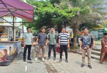 Personel Satreskrim Polres Serang untuk pengamanan haul Syekh Nawai Al Bantani di Tanara. Foto: Yono