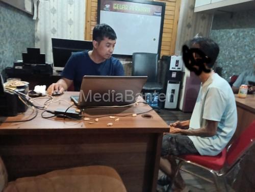 Pengedar obat keras diperiksa Polres Serang. Foto Yono