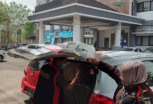 Suasa saat penggeledahan Kantor BPKAD Kota Serang.