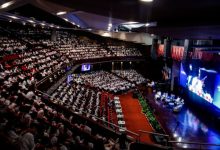 Pegenalan mahasiswa baru Universitas Peliata Harapan. Foto: Humas UPH