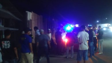 Penggurudukan lapak tuak di Kampung Citawa, Kecamatan Cikande. Foto: Yono