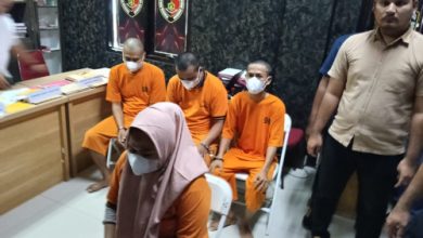 4 Pelaku penipuan calon tenaga kerja di Serang. Foto: Yono