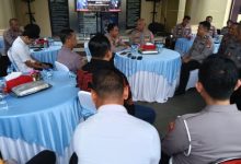 Upacara sederhana penyambutan AKBP Andri Kurniawan, Kapolres Serang yang baru. Foto Yono