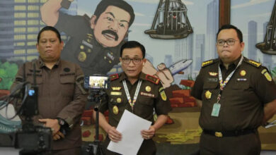 Kepala Kejati Banten, Leonard Eben Ezer Simanjutak. Foto: Penkum Kejati Banten