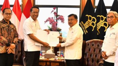 Pengurus PMI di bawah kepemimpinan Jusuf Kalla. Foto: Antara