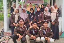 10 Mahasiswa Unri KKN di Kampung Kemuning Muda. Rilis