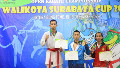 Peraih medali emas di Kejuaraan Karate Walikota Surabaya Cup. Foto: Ahmad Munawir - Menkav 2 Mar
