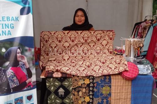 Perajin batik chanting di Kabupaten Lebak. Foto: Antara