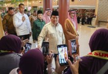 Presiden RI, Prabowo Subianto meresmikan Terminal 2 F Bandara Soetta untuk pelayanan khusus haji dan umrah. Foto: Antara