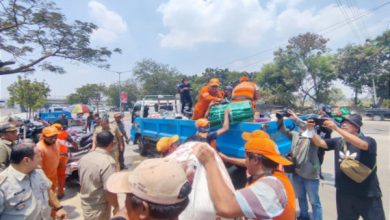 Penghuni eks Kampung Bayam mulai direlokasi ke Rusun Nagrak Cilincing, Jakarta Utara. Foto: Diskominfotik DKI Jakarta