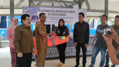 Jaga kemanan dan kenyamawanan wisatawan Nataru di Banten. Foto: Biro Adpim Banten