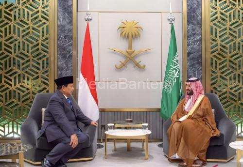 Menteri Pertahanan RI, Prabowo Subianto bertemua dengan Putra Mahkota, Pangeran MBS. Foto: Antara