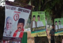 Perusakan pohon di jalur hijau di Kota Tangerang. Foto; Antara