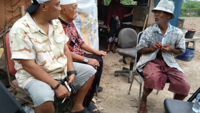 Kapolres Serang, AKBP Condro Sasongko silaturahmi dengan petani cabai. Foto: Yono